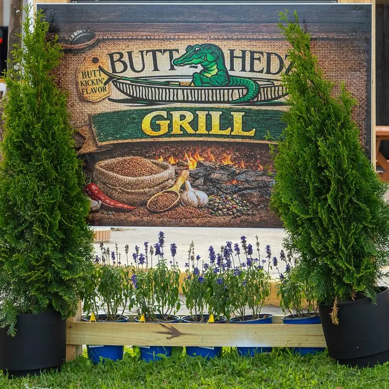 Butt Hedz Grill