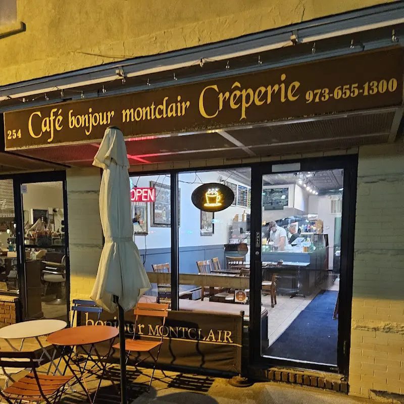 Bonjour Montclair Cafe