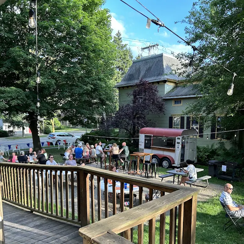 Naples Wood Fired Pizza & Smokehouse BBQ