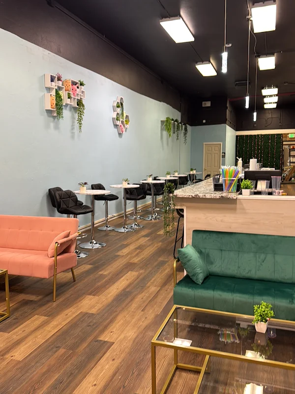 RJ’S Bubble Tea and Bar