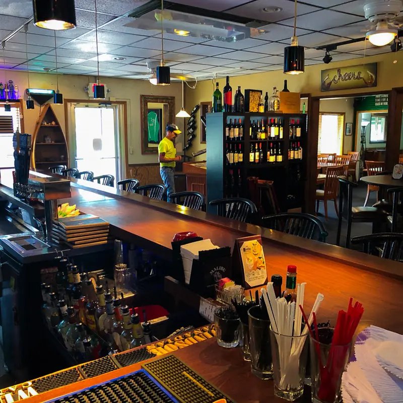 The Oregon Inn - Oregon, OH