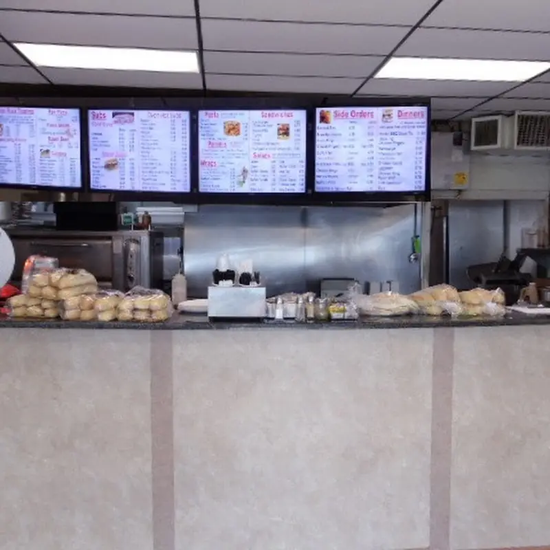 Giovanni's Pizza & Roast Beef