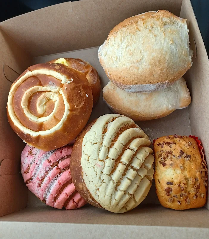 De Leon Bakery Llc