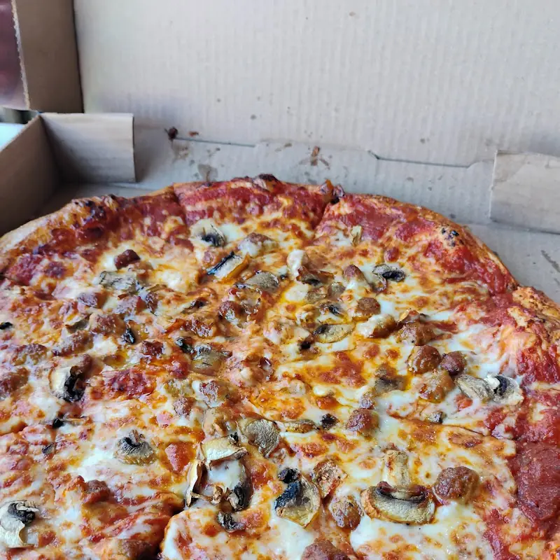 Shorty's Pizza and Ice Cream