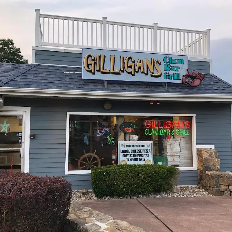 Gilligan's Clam Bar & Grill