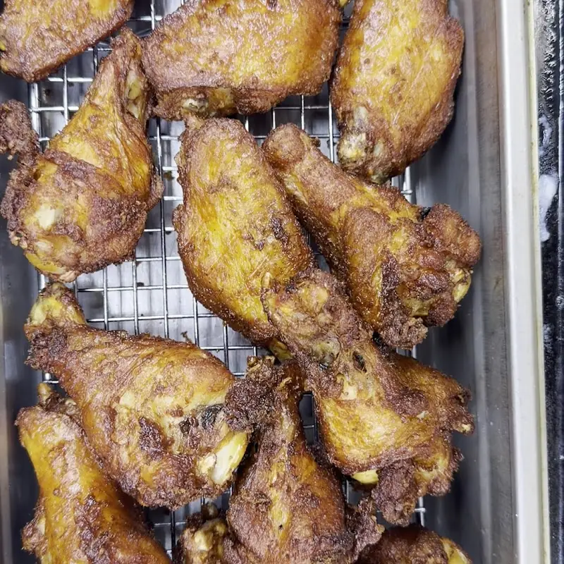 HOMETOWN GRILL