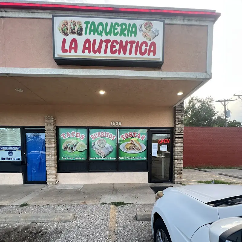 Taco de Pollo / Chicken Taco