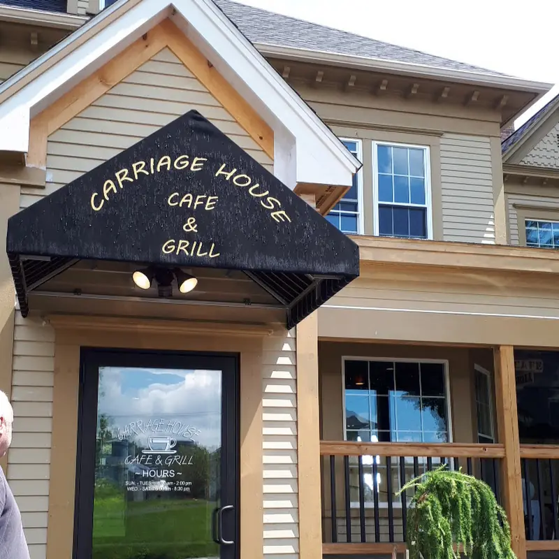 Carriage House Cafe & Grill