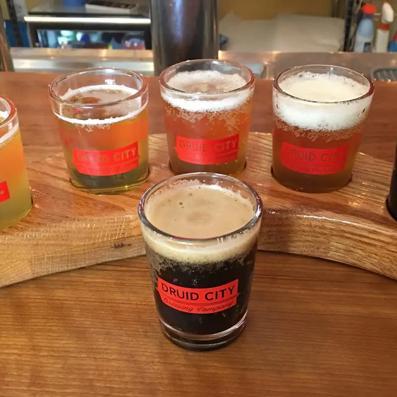 Druid City Brewing Company Taproom & Ell's Kitchen