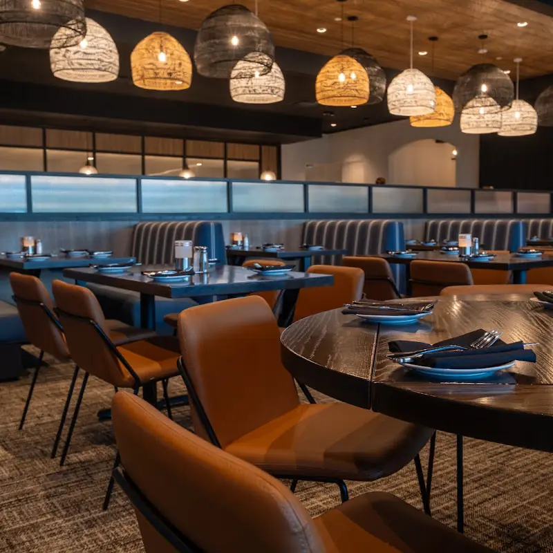Cooper's Hawk Winery & Restaurant