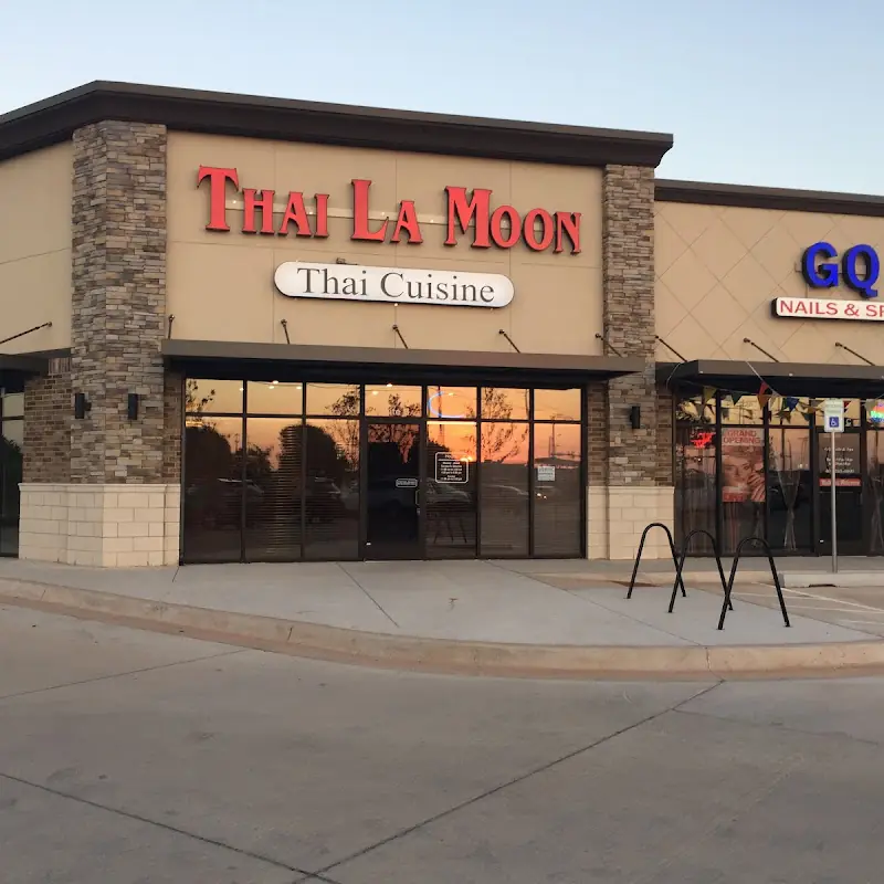 Thai La Moon