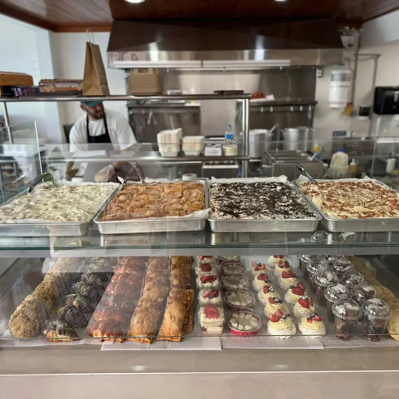 Gianmauro's Burgers & Desserts