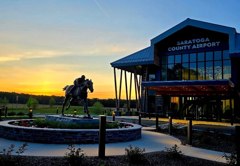 Sunset at Saratoga - Kitchen & Bar