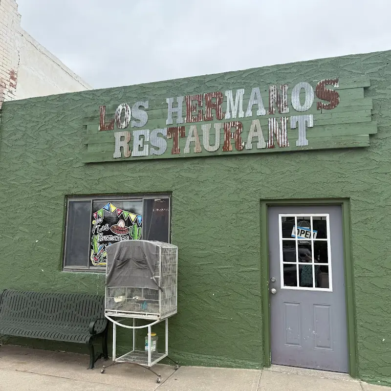 Los Hermanos Restaurant