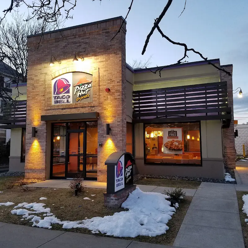 Taco Bell / Pizza Hut