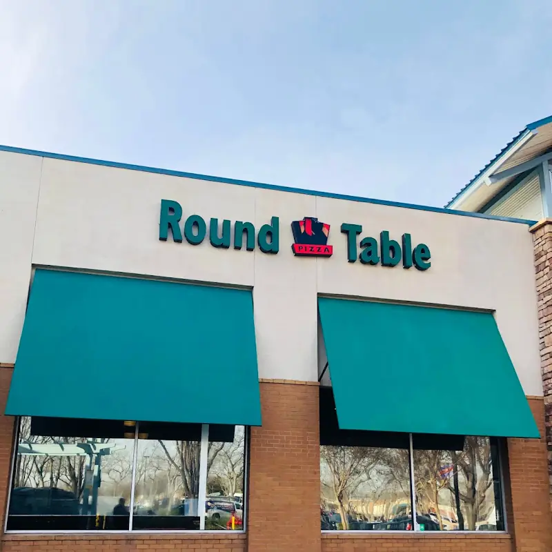 Round Table Pizza