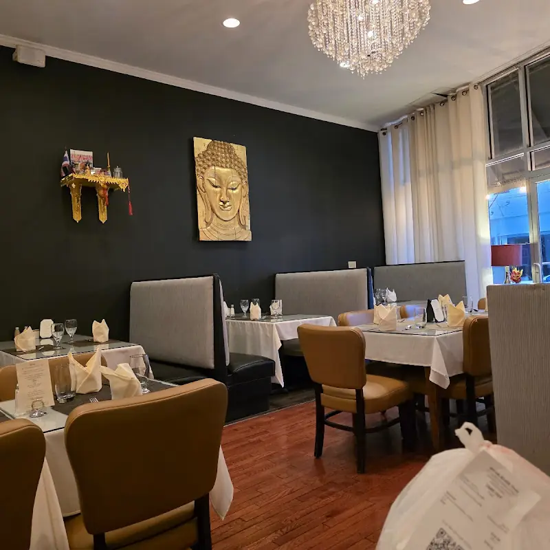 Moon River Thai