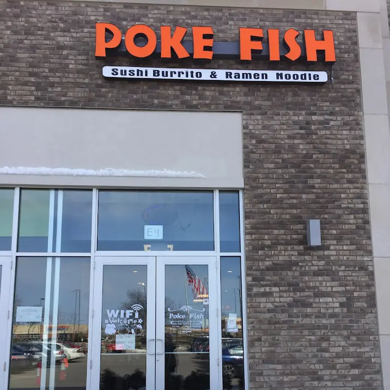 Poke fish sushi