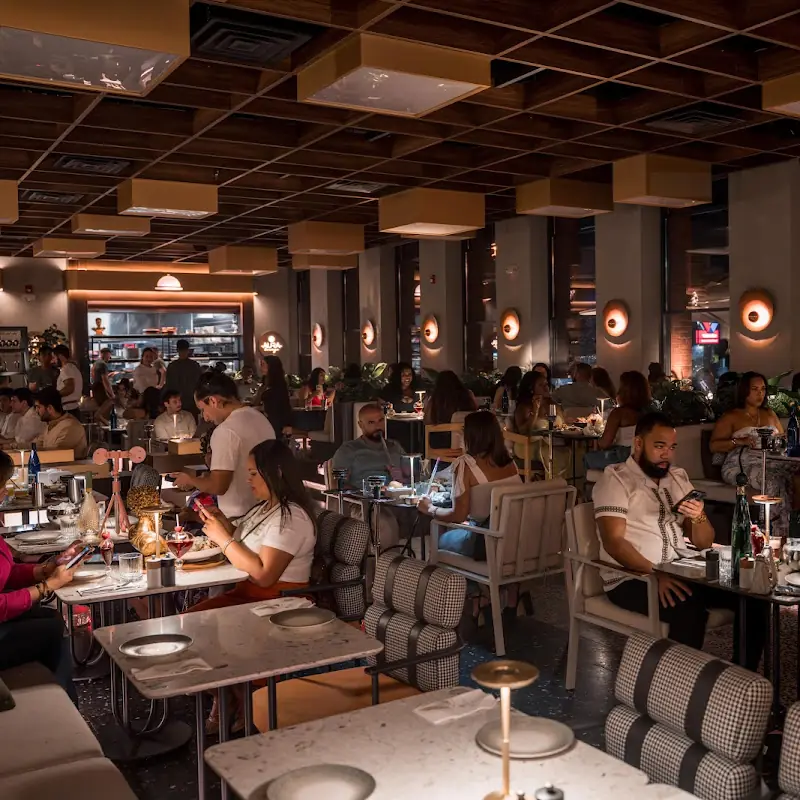 Aura Lounge