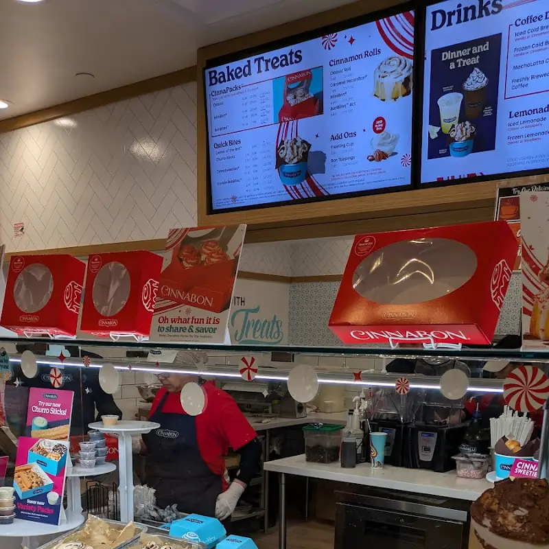 Cinnabon