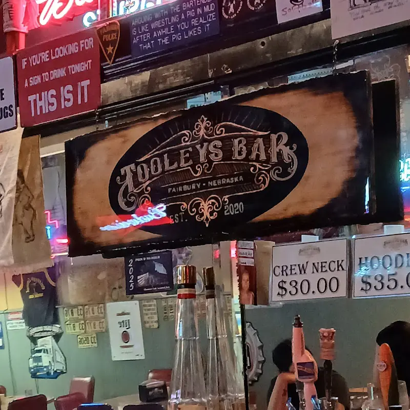 Tooley's Lounge