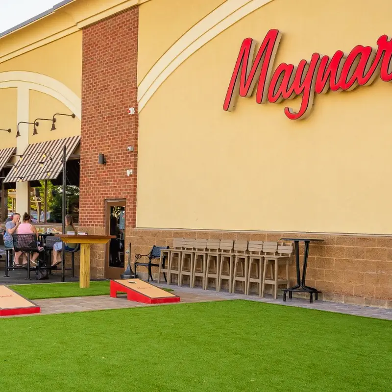 Maynard's Restaurant of Rogers