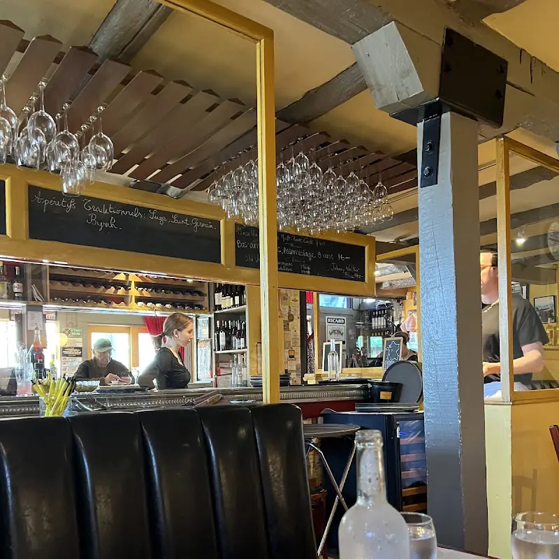 Luc's Café