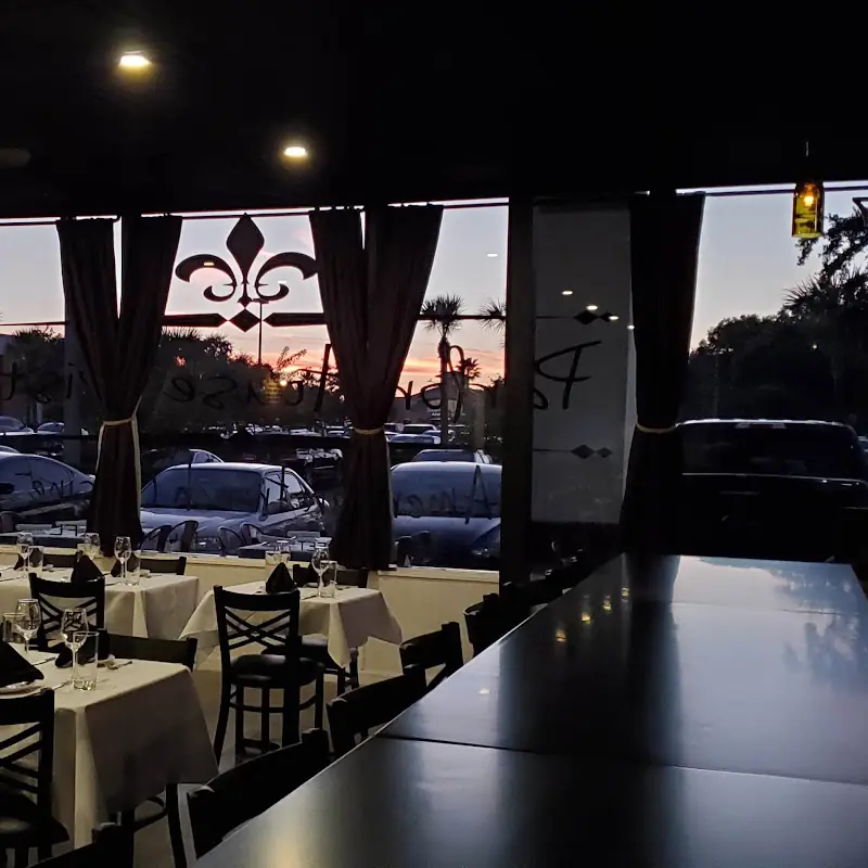Parlor House Bistro