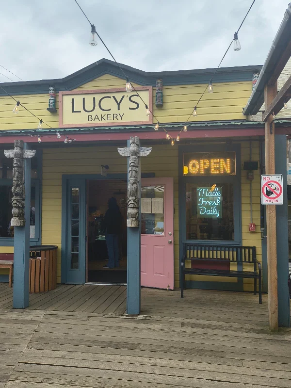 Lucy's Bakery