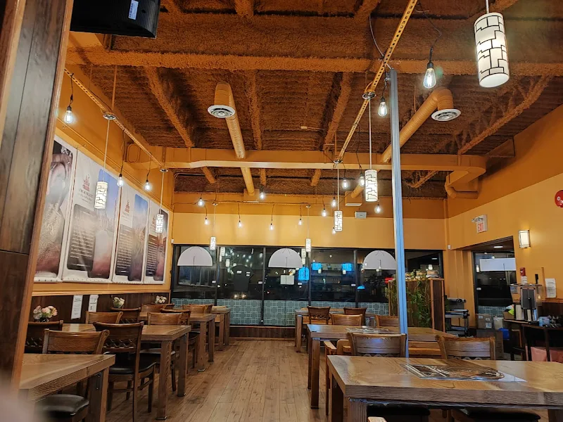 YEMENI PALACE RESTAURANT مطعم القصر اليمني