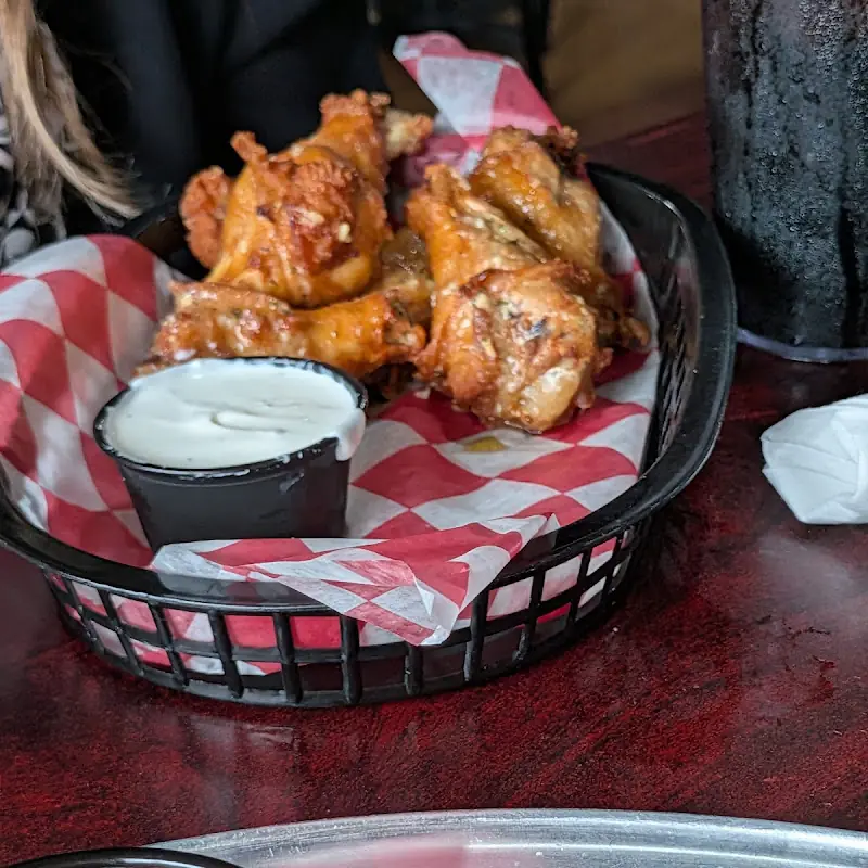 Somerset Pizza & Pub