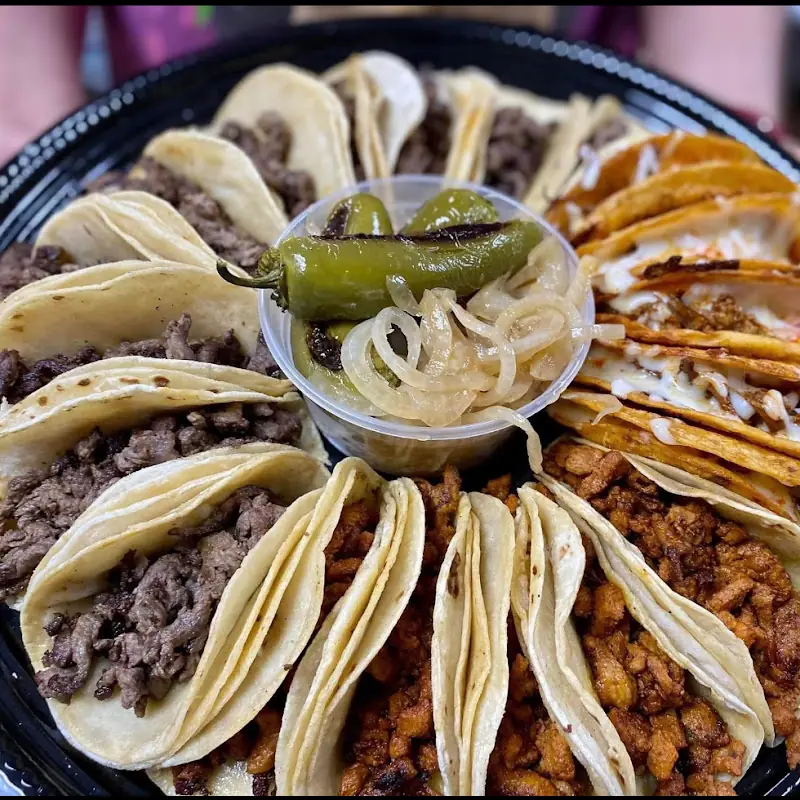 2 Pollo / Chicken Taco