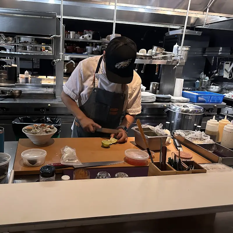 Shiso Noodle and Sushi Bar