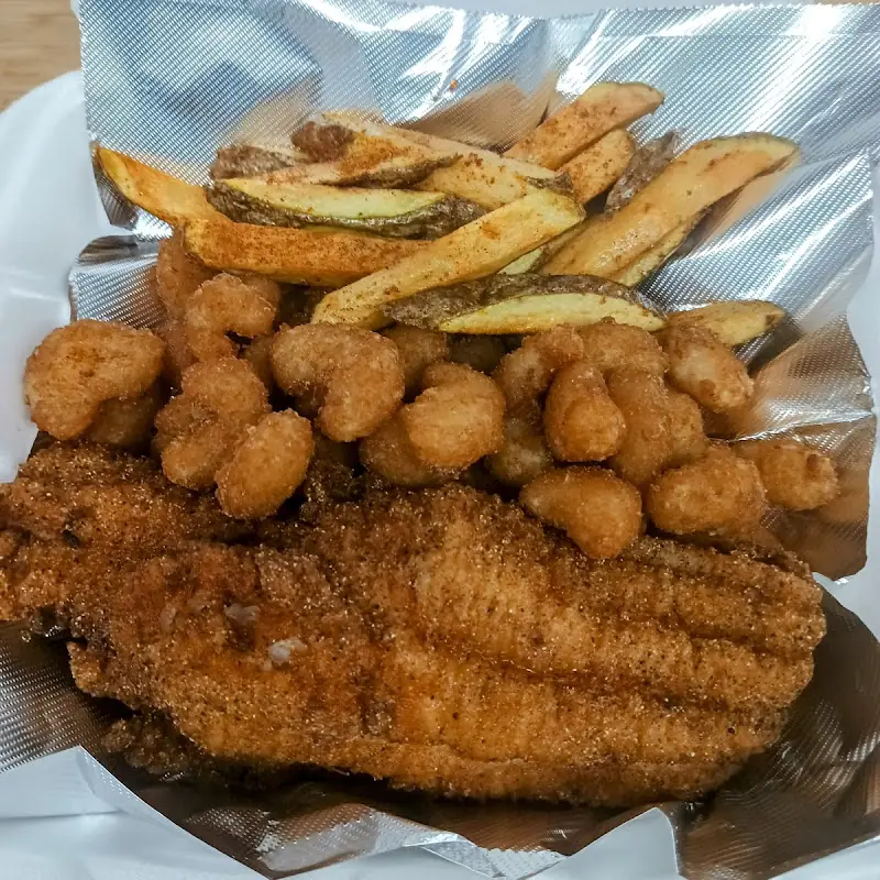 Gina's Seafood & More