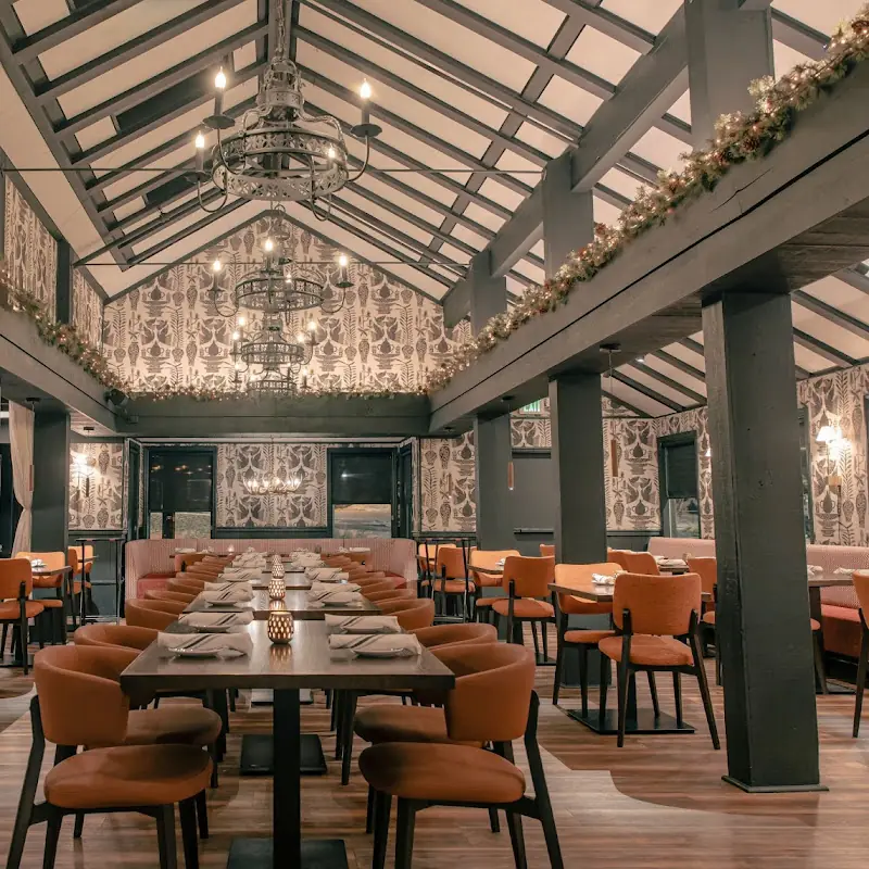 St. Moritz Grill & Bar