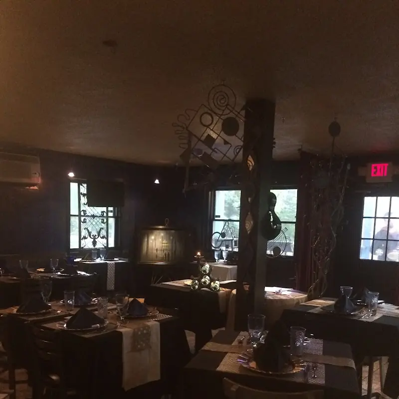 Tangled Up In Blue Restaurant