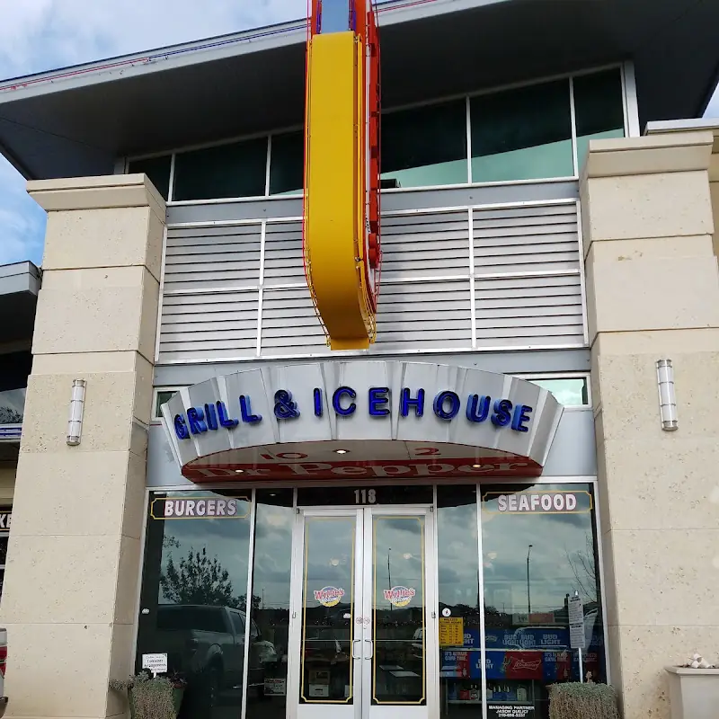 Willie's Grill & Icehouse