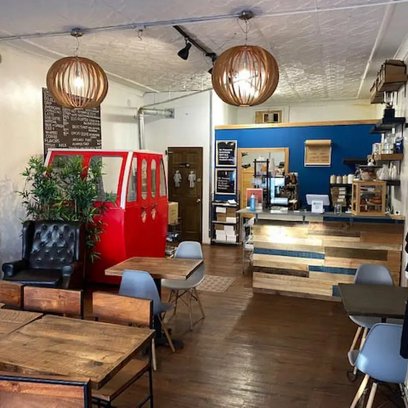 Harper's Cafe