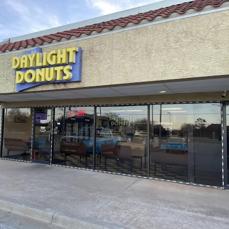 Daylight Donuts
