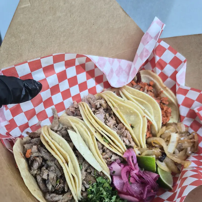 TaquizasLosRaza
