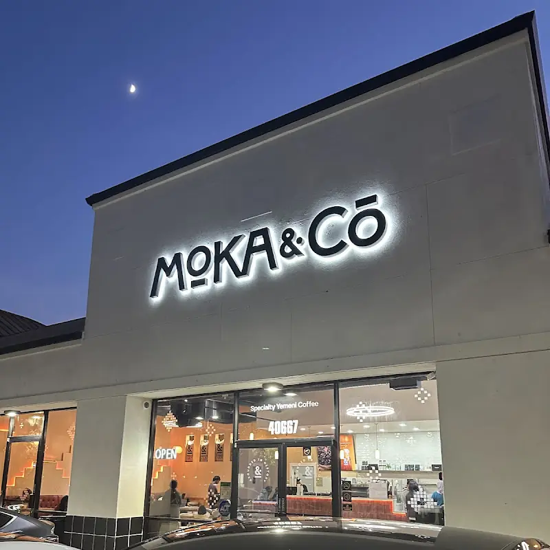 Moka & Co