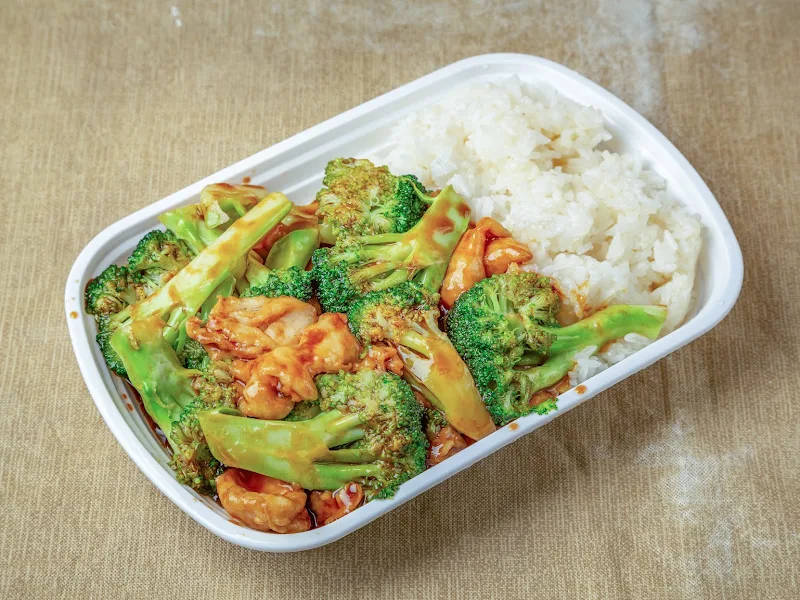 Vegetable with Bean Curd Soup (qt)