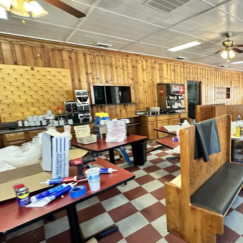 Kenny’s Family Diner