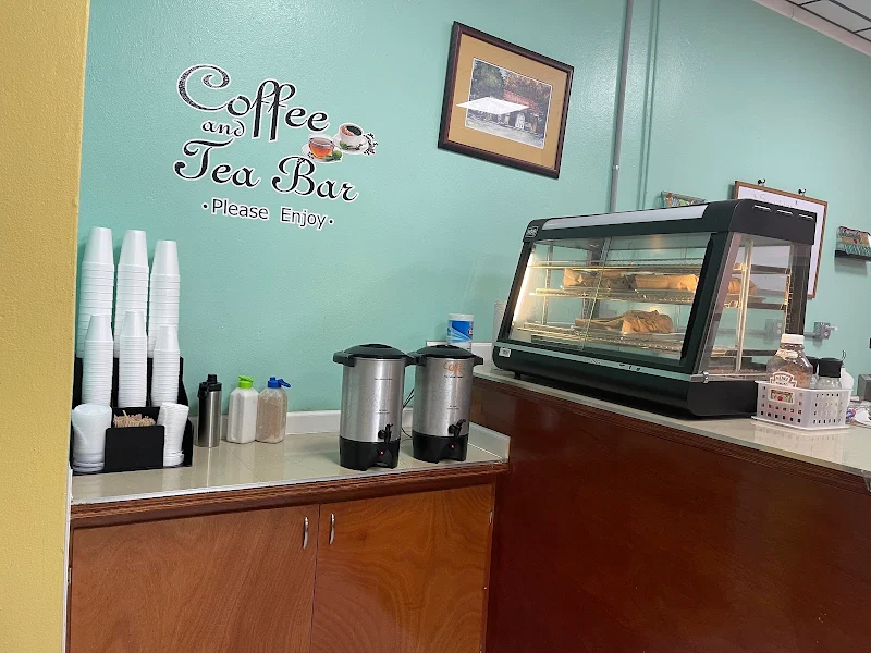 VI Bakery & Deli