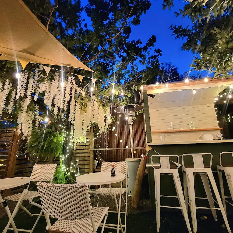 476 Eatery