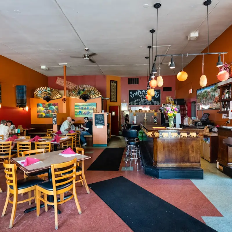 Lao Laan Xang Restaurant