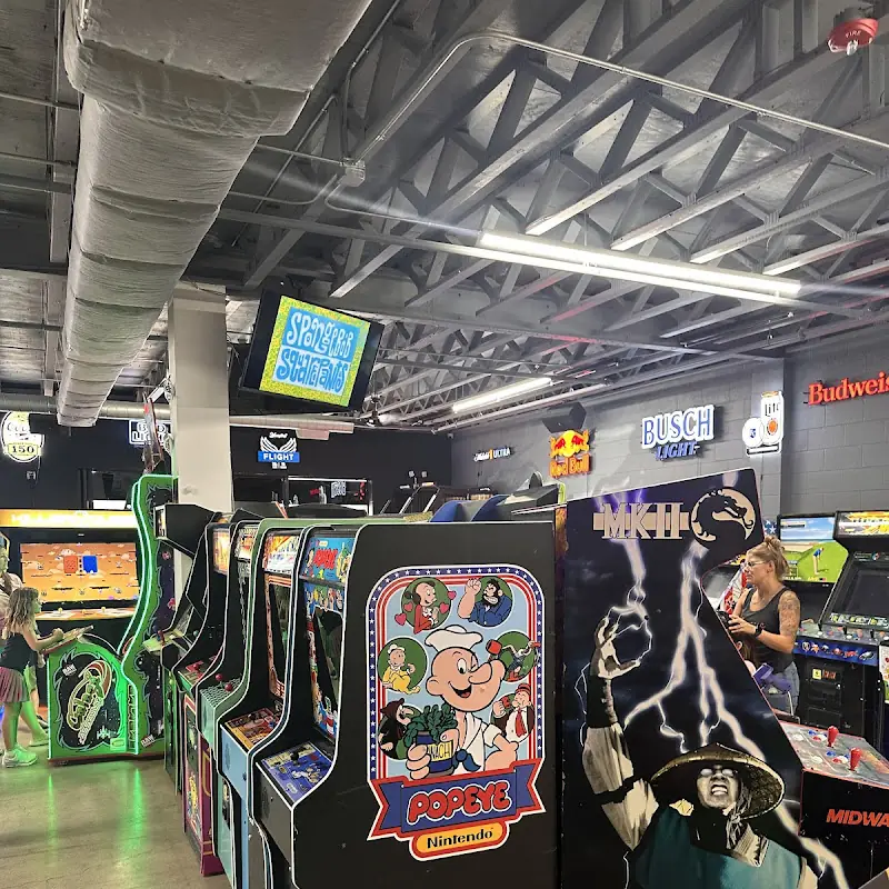 Arcade 11 Bar & Restaurant