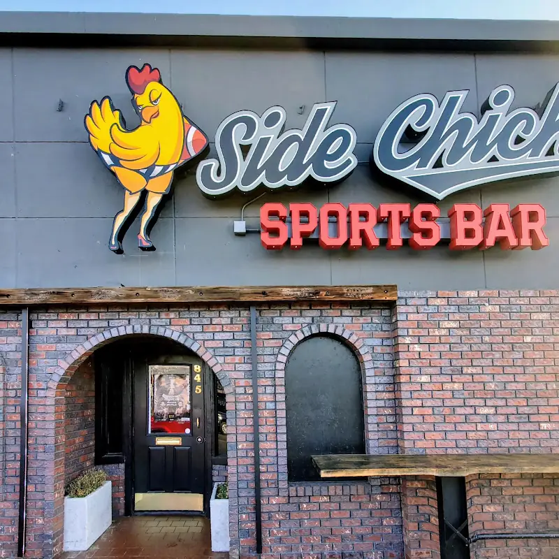 Side Chick Sports Bar.