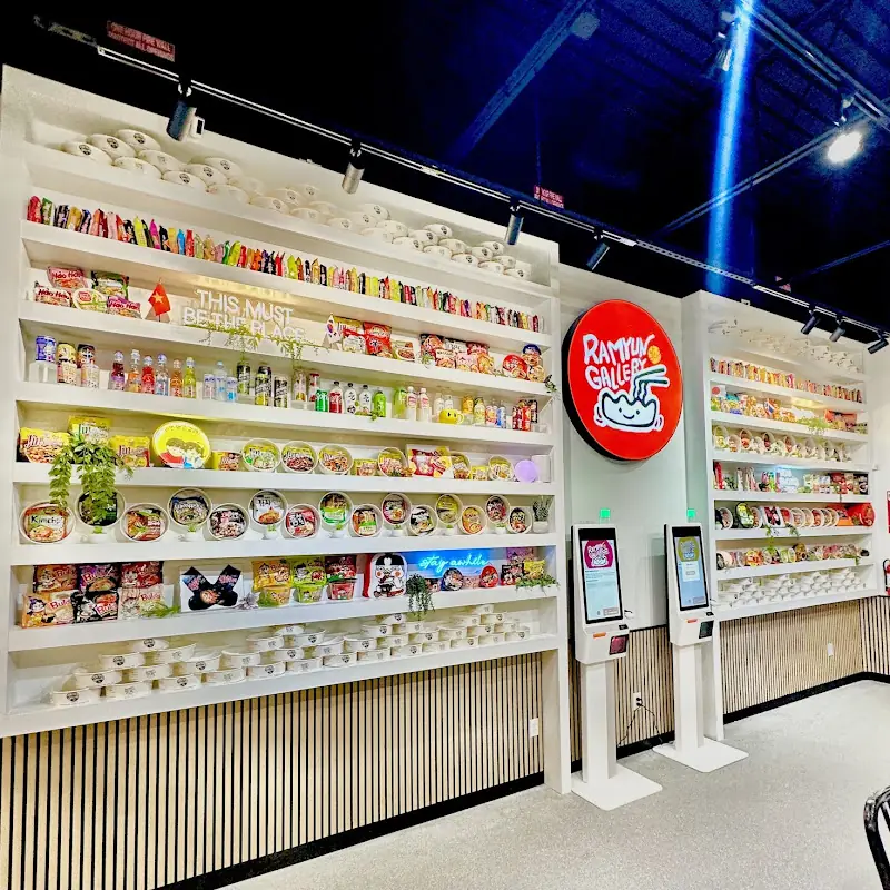 Ramyun Gallery - Duluth