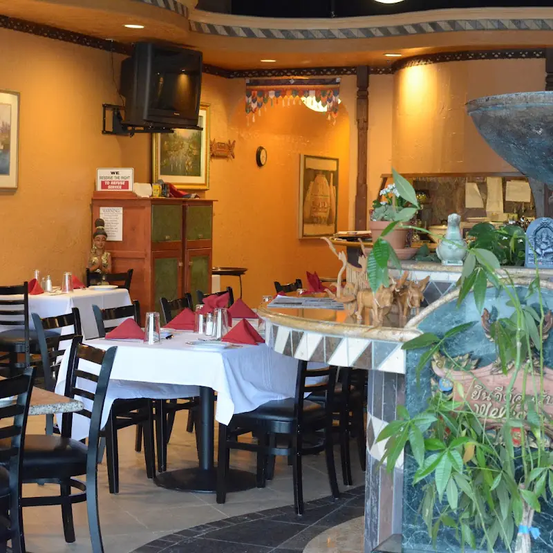 Monsoon Himalayan Cuisine